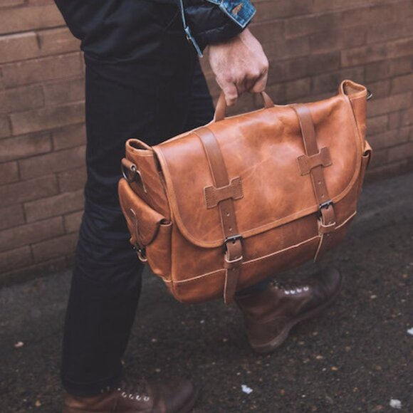 Whipping Post mens' all leather large messenger bag with buckle closure - Picture 2 of 16